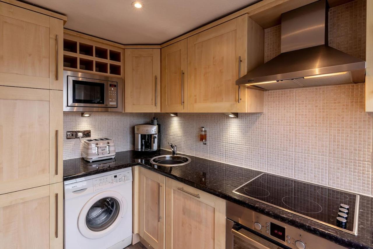 Royal View Apartments Къркби Лонсдейл Екстериор снимка