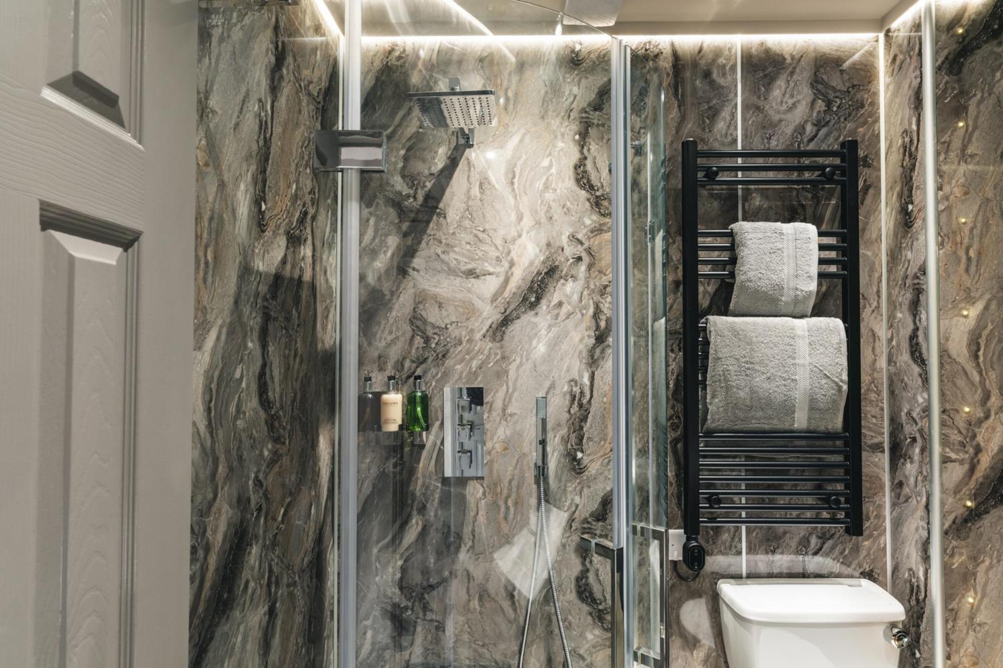 Royal View Apartments Къркби Лонсдейл Екстериор снимка